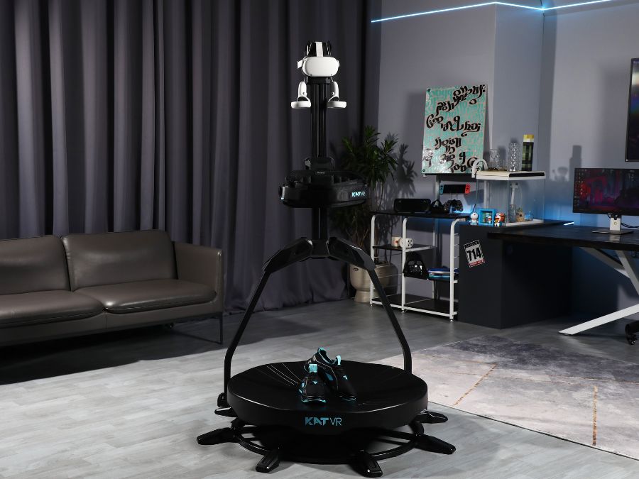 Kat walk C2 VRランニングマシーン KAT Walk C2 | 2nd-Generation Personal VR Treadmill | Knoxlabs VR